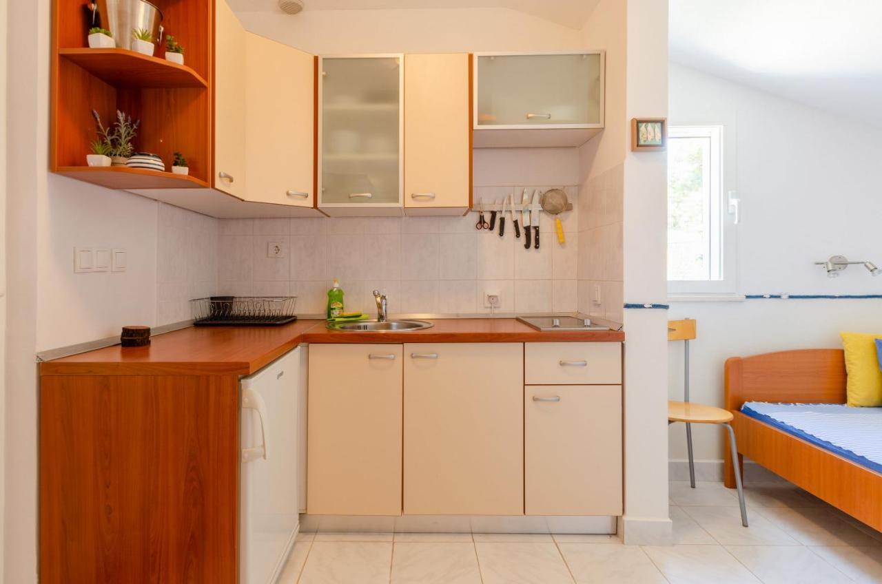 Apartment Tanja Вела Лука Екстериор снимка