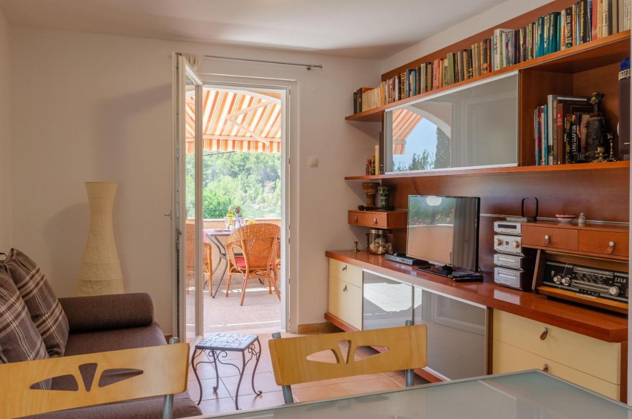 Apartment Tanja Вела Лука Екстериор снимка